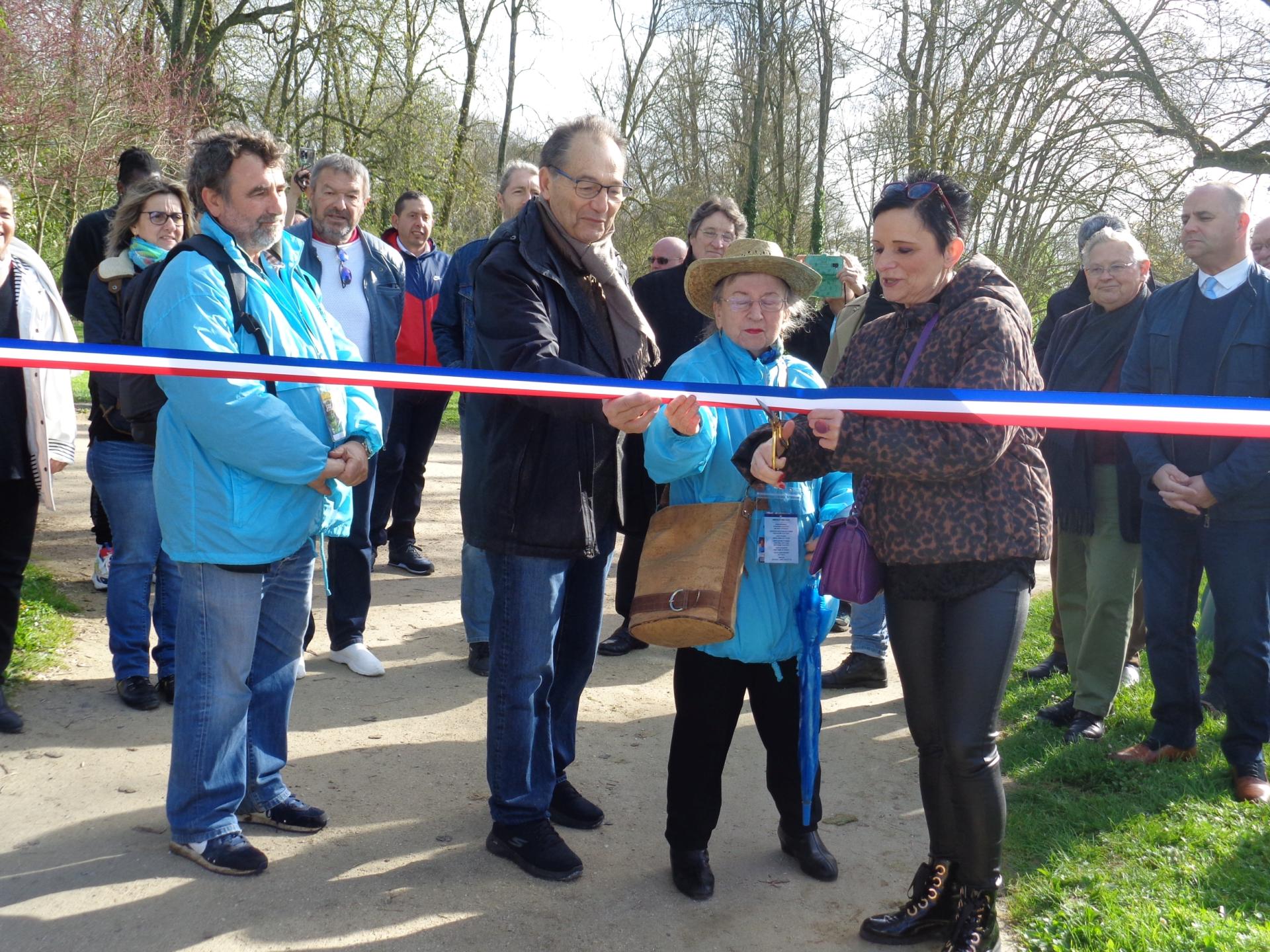 Inauguration du Printemps des jardiniers par Mme le maire
